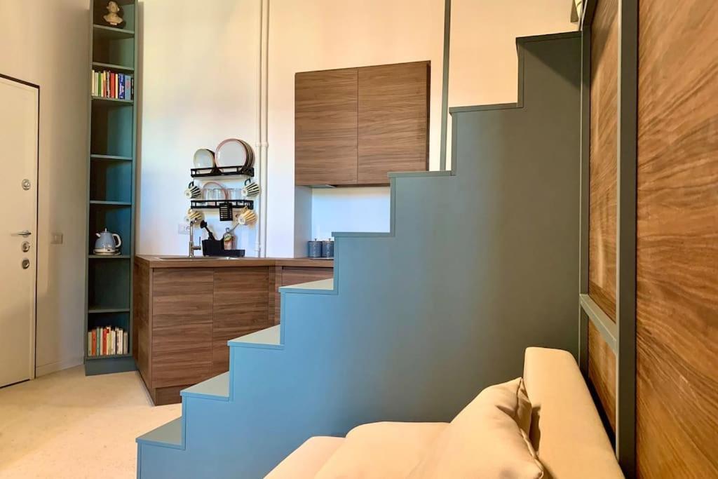 Lovely Studio Flat In Bocconi ميلان المظهر الخارجي الصورة